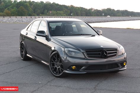 Black on Black - Sinister Mercedes C-Class AMG W204 Mercedes Benz, Mercedes C Class Amg, Mercedes Benz C200, Mercedes W204, Mercedes C63 Amg, Mercedes C300, Vossen Wheels, Mercedes Benz C300, Mercedes Benz Amg