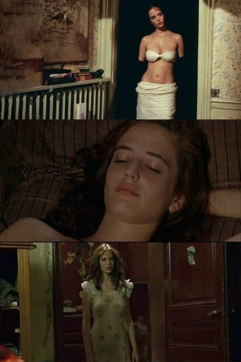 The Dreamers Movie Eva Green, Movie Scenes Wallpaper, The Dreamers Aesthetic, Film Aesthetic Wallpaper, Cinema Wallpaper, Best Teen Movies, Movies To Watch Teenagers, Classic Films Posters, Something Funny