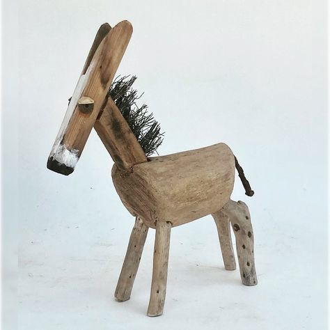 Kirsty Elson on Instagram: “Me and my ass had a serious fall out - he’s a vicious bugger! That sharp mane made me swear. A lot. Especially when the wires went down…” Driftwood Animals, Wood Robot, Kirsty Elson, Tree Burl, 2x4 Crafts, Wooden Horses, Driftwood Houses, Driftwood Ideas, Recycled Garden Art