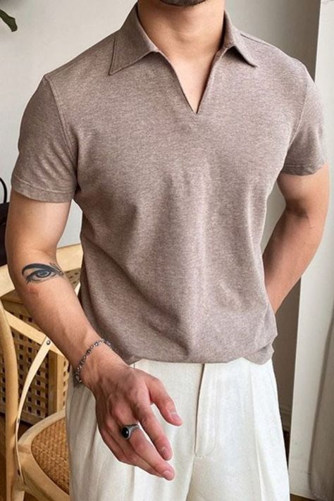 Polo Tshirt Men Outfit, Polo Shirt Outfit Men, Stylish Men Wear, Black Men Fashion Urban, Polo Shirt Outfits, Men Apparel, Polo Outfit, Color Combinations For Clothes, Mens Casual Outfits Summer