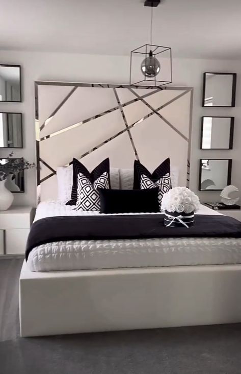 Zen Bedroom Ideas Feng Shui, Black And Silver Bedroom, White And Silver Bedroom, Farmhouse Boho Decor, Bedroom Ideas Luxury, White Bedroom Set, Black Bedroom Decor, Silver Bedroom, Living Room Farmhouse