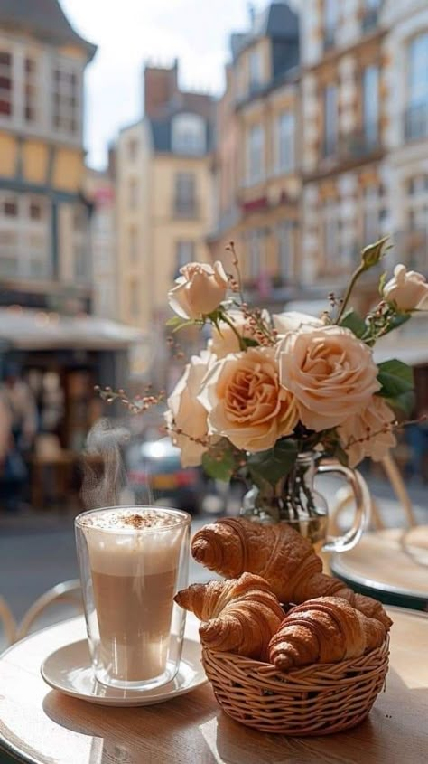 Coffee Latte Aesthetic, Rose In A Vase, Fresh Croissants, France Cafe, Coffee Photos, Paris Cafe, Morning Tea, Beautiful Bouquet Of Flowers, Coffee Latte