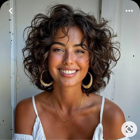 Middle Part Curly Short Hair, Haircuts For Curly Hair With Layers, Short Sassy Curly Hairstyles, Wavy Feathered Hair, Short Curly Hair Lots Of Layers, Short Curly Hair Bangs Hairstyles, Curly Feathered Hair, Round Curly Bob, Short Curly Haircuts Fine Hair