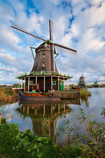 Windmill Tilting At Windmills, Windmill Water, Old Windmills, North Holland, Dutch Windmills, Netherlands Travel, Water Wheel, Eindhoven, Utrecht