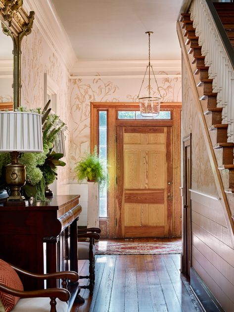 Antebellum Homes Interior, James Farmer Interiors, Entryway Styling, James Farmer, Antebellum Home, Antebellum Homes, Homes Interior, Entry Hall, Country Style Homes