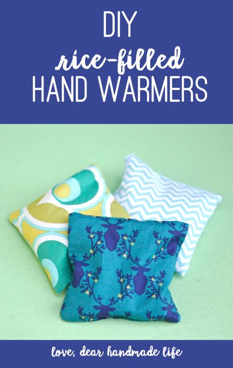 DIY rice hand warmers from Dear Handmade Life Homemade Hand Warmers, Sew Hand Warmers, Hand Warmers Diy, Diy Handwarmers, Hand Warmers Rice, Rice Hand Warmers, Rice Image, Lds Activities, Rice Packs