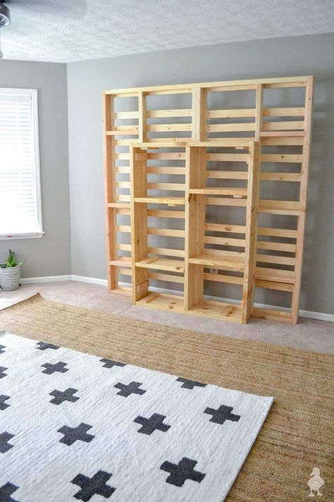 DIY "floating" Platform King Bed - this bed gives the illusion that it's floating but is fully supported below. Get the free build plans. #woodworking #build #bed #kingbed #diy Diy King Platform Bed Frame Plans, Twin Size Floating Bed, Floating King Bed Frame, King Bed Frame Diy, Floating King Bed, Floating Bed Frame Plans, Floating Bed Diy, King Size Bed Frame Diy, Bed Frame Diy