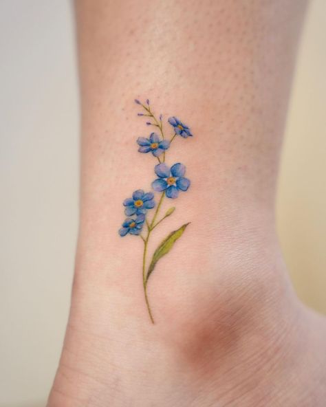 Cute Flower Tattoos, Forget Me Nots Flowers, Tiny Flower Tattoos, Thistle Tattoo, Wreath Tattoo, Bouquet Tattoo, Hummingbird Tattoo, Mother Daughter Tattoos, Tattoos For Daughters