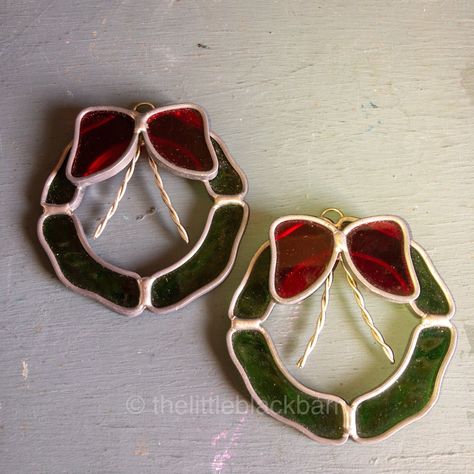 Pair of Wreaths, Vintage Leaded Stained Glass Ornaments Glass Christmas Decorations, Stained Glass Ornaments, Stained Glass Butterfly, Stained Glass Decor, Glass Ball Ornaments, Stained Glass Christmas, Stained Glass Crafts, Glass Butterfly, Stained Glass Designs