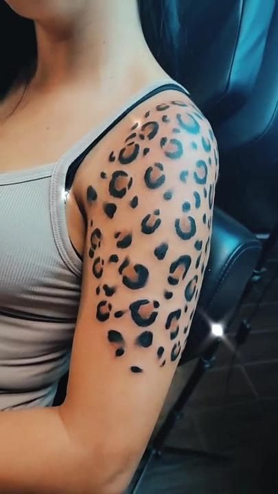 Cheetah Print Thigh Tattoo, Leopard Pattern Tattoo, Lepord Print Tattoo Design, Leopard Spot Tattoo, Leopard Shoulder Tattoo, Leopard Tattoo For Women, Leopard Print Tattoo For Women, Leopard Tattoo Design For Women, Leapord Tattoo Ideas