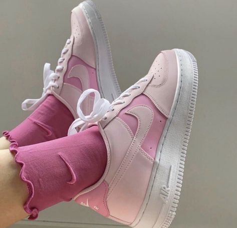 Air Force 1 Pink Foam, Dr Shoes, Pink Nike, Hype Shoes, Shoe Inspo, Cute Nikes, Aesthetic Shoes, Pink Nikes, Swag Shoes