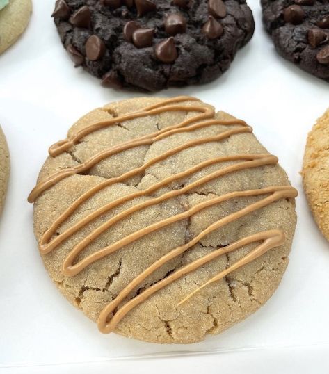 Perfect Cookies, Crumbl Cookies, Chocolate Crunch, Peanut Butter Lovers, Perfect Cookie, Nom Nom Nom, Yummy Foods, All You Can, Easy Baking