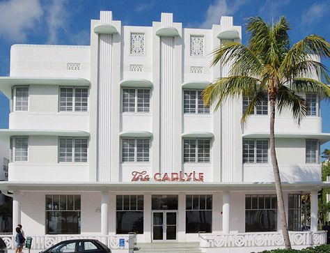 The Carlyle #Miami Art Deco Miami, Miami Hotel, Art Deco Homes, The Carlyle, Miami Art Deco, Miami Hotels, Miami Art, Deco Art, Gremlins