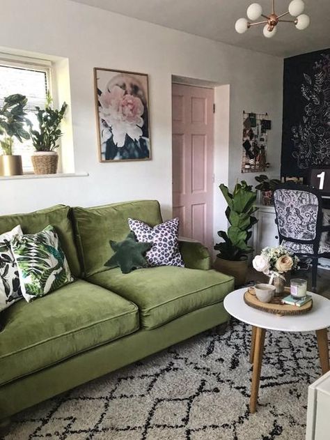 Good Feng Shui Color for 2021 Interior Design, Lucky Color Combinations Lounge Vibes, Green Sofa Living, Green Couch Living Room, Green Sofa Living Room, Feng Shui Colours, Jade Design, Green Couch, Green Velvet Sofa, Colourful Living Room