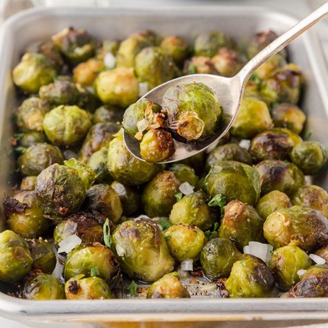 How to Roast Frozen Brussels Sprouts: It is not only possible to roast frozen brussels sprouts, it is easy using these instructions. This simple recipe makes crispy and tender brussels sprouts. #comfortfood #bariatriceating #gastricsleeve #gastricbypass #glutenfreerecipes #gluten-free #weeknightmeals #whatsfordinner #30minutemeals Frozen Brussel Sprouts Roasted, Best Frozen Brussel Sprout Recipe, Roasted Brussel Sprouts From Frozen, Bruxelles Sprouts Recipe, Frozen Brussel Sprout Recipes, Blanching Brussel Sprouts, Brussel Sprouts In Oven, Frozen Brussel Sprouts, Brussel Sprouts Roasted