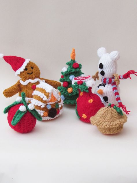 Terry's Chocolate Orange, Orange Hats, Mince Pies, Tea Cosy, Christmas Knitting Patterns, Christmas Chocolate, Chocolate Orange, Christmas Knitting, Gingerbread Man