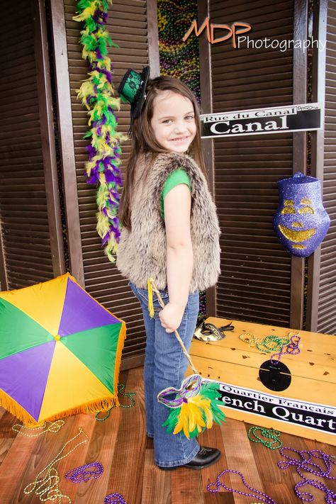 Mardi Gras Mini Sessions! | MDP Photography Garden Rock Border, Edging Ideas, Mini Session, Mini Sessions, Photos Ideas, Picture Ideas, Mardi Gras, Crochet Necklace, Crochet