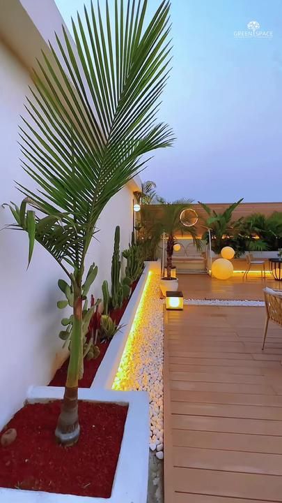 Rooftop Patio Design, Roof Garden Design, Cute Living Room, House Fence Design, Terrace Garden Design, Rooftop Terrace Design, Rooftop Design, Modern Backyard Landscaping, Cute Decor