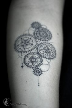 Gear Tattoo, Circular Tattoo, Steampunk Tattoo, Mandalas Design, Skin Art, Piercing Tattoo, Creative Tattoos, Love Tattoos, Tattoo You