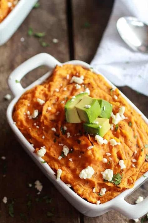 Mini Cheddar Sweet Potato and Chorizo Shepherds Pies Sweet Potato And Chorizo, Sweet Potato Spinach, Mashed Potato Recipes, Half Baked, Half Baked Harvest, Shepherds Pie, British Food, Mashed Sweet Potatoes, Potato Recipes