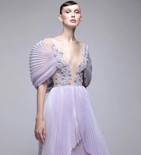 HighFashion, Fashion, Runway,designer fashion Lavender Gown, Haute Couture Gowns, Couture Gowns, Gorgeous Gowns, Purple Fashion, Bridal Couture, Couture Collection, Beautiful Gowns, Purple Dress