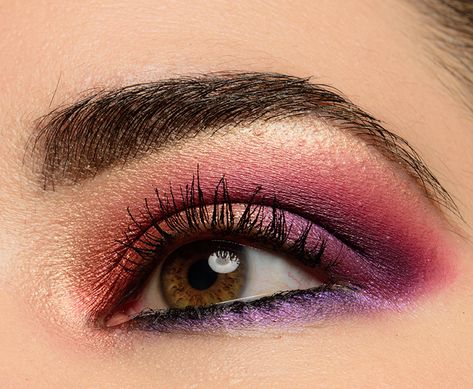 Red And Purple Eyeshadow Look, Red And Purple Eyeshadow, Pink Purple Eyeshadow, Red Lips Wedding, Makeup Look Ideas, Coral And Purple, Purple Eyeshadow Looks, Jackie Aina, Lip Color Makeup