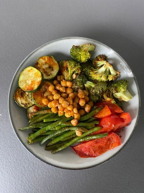 Nourish Bowl Aesthetic, Buddah Bowl Recipe, Nourish Bowl Recipes, Vegan Nourish Bowl, Bowl Dressing, Bowl Aesthetic, Nourish Bowl, Sarah's Day, 귀여운 음식 그림