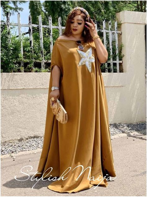 Off Shoulder Summer Dress, Pleated Party Dress, Kaftan Designs, Dresses Ladies, Vintage Summer Dresses, Looks Party, Maxi Styles, Vintage Short, Mini Dresses For Women