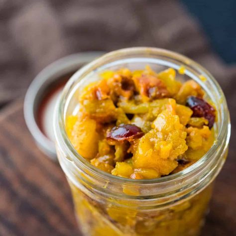 Curried Apple Walnut Chutney Cranberry Chutney Recipe, Fruit Chutney, Pork Chop Brine, Pork Sausage Recipes, Apple Chutney, Apple Walnut, Cranberry Chutney, Grilled Turkey, Ginger Nut