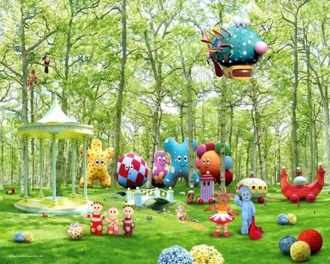 In the Night Garden Cbeebies Wiki | Fandom Wizards Vs Aliens, Murals Ideas, In The Night Garden, The Night Garden, Magical Pictures, Playroom Wallpaper, Wallpaper Beautiful, Spot Design, Childrens Bedroom