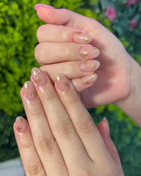 White And Gold Nails Square, Nails Almendra Cortas, Gold Nails Square, Military Nails, White And Gold Nails, Autumn Nail Ideas, Autumn Nail, Hippie Nails, Gelish Nails