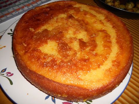 Moelleux à l'orange inratable Dessert Smoothie, Torte Cupcake, French Desserts, Orange Cake, Orange Recipes, Savoury Cake, Fruit Desserts, Cake Desserts, Cooking And Baking