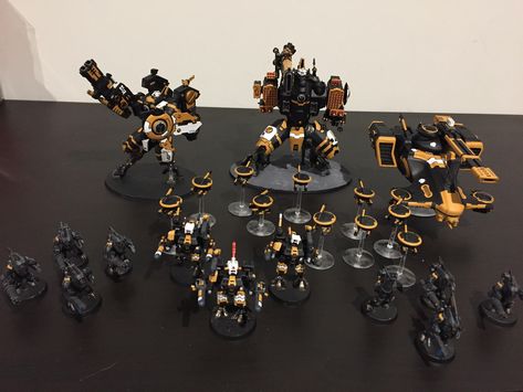 Tau Army, Tau Warhammer, 40k Armies, Tau Empire, Battle Suit, Warhammer Paint, Warhammer Art, Warhammer 40k Miniatures, Warhammer 40000