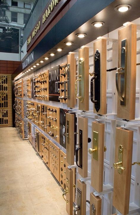 Hardware Store Interior, Hardware Shop Display, Handle Display Showroom, Hardware Store Design Interiors, Shop Door Design, Hardware Store Design Display, Hardware Showroom Display, Furniture Display Showroom, Hardware Shop Interior Design