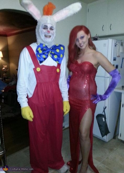 Who Framed Roger Rabbit Costume Roger Rabbit Costume, Scary Rabbit, Rabbit Diy, Couples Costumes Creative, Meme Costume, Rabbit Halloween, Who Framed Roger Rabbit, Costumes For Couples, Rabbit Costume