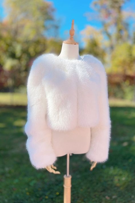 This Wedding Shawls & Wraps item by SissilyDesigns has 209 favorites from Etsy shoppers. Ships from United States. Listed on 05 Nov, 2023 Veil Hair Piece, Fur Coat White, Faux Fur Bolero, Bridal Fur, Girls Fur, Winter Fur Coats, Bridal Jacket, Wedding Jacket, Pink Fur