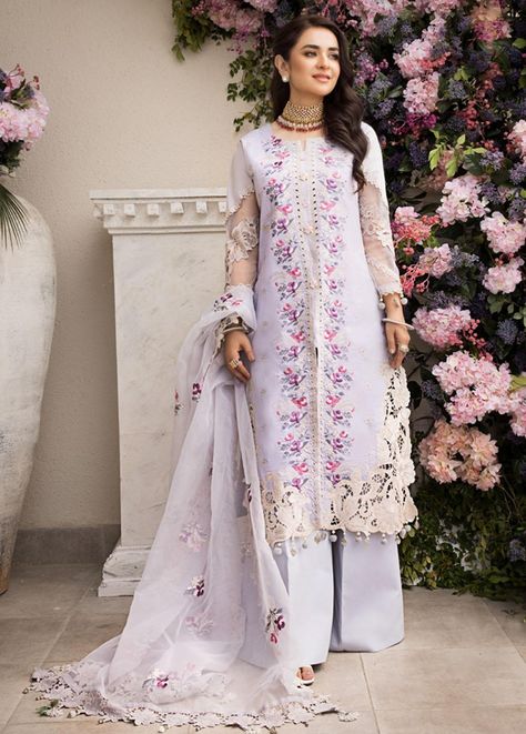 Mahiymaan By Al Zohaib Embroidered Lawn Suits Unstitched 3 Piece MAH23LE D-04 - Luxury Eid Collection Nadia Farooqui, Yumna Zaidi, Printed Organza, Pakistani Actors, Latest Dress Design, Beautiful Casual Dresses, Pakistani Dress, Lawn Shirts, Neckline Designs