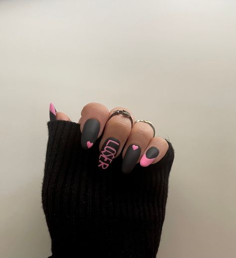 Loser Lover Nails, Nails Black And Pink, Txt Nails, Nails Black Matte, Pink Nails Heart, Black And Pink Nails, Black Matte Nails, Fake Nails Designs, Nails Black