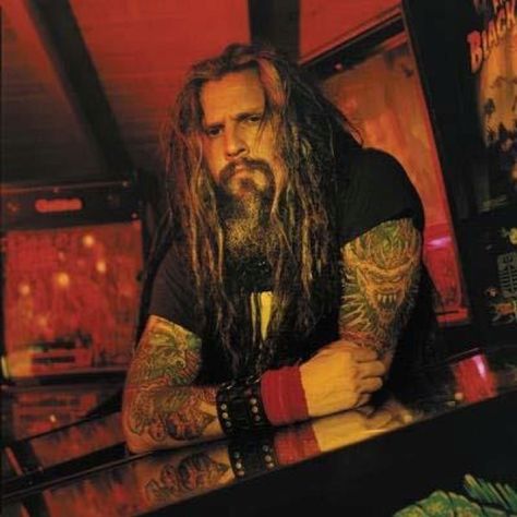 💛Rob Zombie.. random tidbit. I got married in the same chapel as this bad ass in Vegas. Win!! Rob Zombie Art, Sherri Moon Zombie, Rob Zombie Film, Sziget Festival, Sheri Moon Zombie, Zombie Tattoos, Tattoos Pictures, White Zombie, Zombie Art