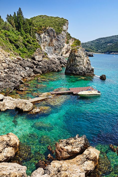 La Grotta Corfu, Moraitika Corfu, Photo Maps, Greece Holiday, Greece Islands, Corfu, Places To See, Rocky, Diving