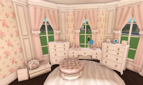 Bloxburg Coquette Bedroom, Bloxburg Coquette, Coquette Bedroom, Castle House Design, Fancy Bedroom, Blocksburg Room Ideas￼, Floor Bloxburg, House Facades, House Decorating Ideas Apartments