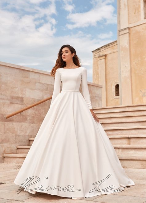 Simple Ball Gown Wedding Dress, Simple Ball Gown, Modest Long Sleeve Wedding Dresses, Elegant Bridal Dress, Lace Sweetheart Wedding Dress, Bridal Skirts, Designer Bridal Gowns, Luxury Wedding Dress, Fall Wedding Dresses