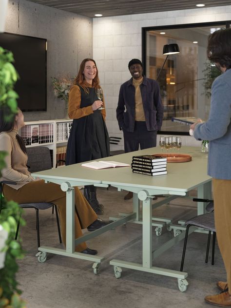 IKEA launches largest office system collection MITTZON - IKEA Global Ikea For Business, Office System, Ikea Office, Shift Work, Work Activities, Craft Room Office, Office Environment, Good Posture, Healthy Environment