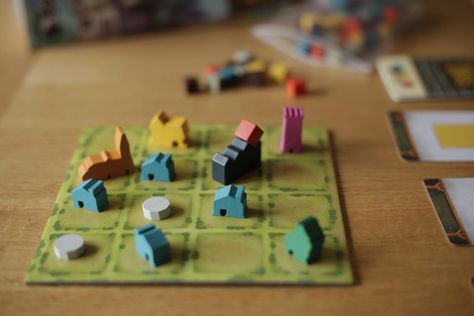 Homemade Board Games For Adults, Beautiful Board Games, Board Game Board, Cute Board Games, Solo Board Games, Board Games Design, Board Game Design Ideas, Games To Play By Yourself, Making A Board Game