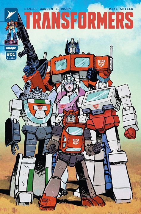 The Transformers' first run under Skybound finally shows off its style with brand-new variant covers for the upcoming first issue. Daniel Warren Johnson, Transformers Energon, New Transformers, Robots In Disguise, Transformers Comic, Comic Book Panels, Transformers Characters, Far From Home, Transformers G1