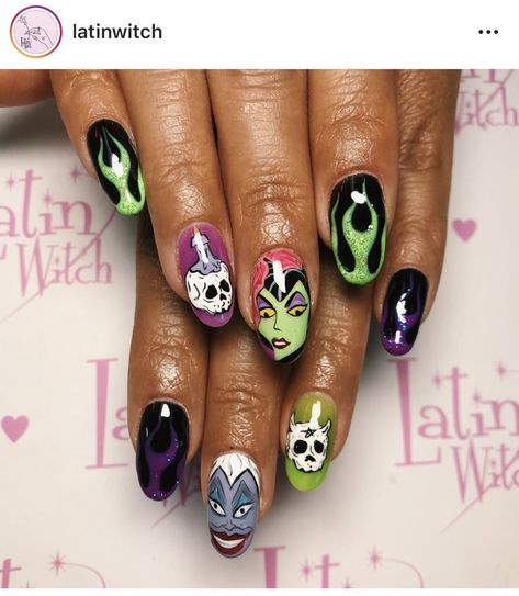 Disney Villains Evil Queen Nails Disney, Villains Nails, Disney Villains Nails, Disney Nails Malificent, Disney Villian Nail Art, Disney Villain Nail Art, Disney Villain Nails, Villain Nails, Maleficent Nails