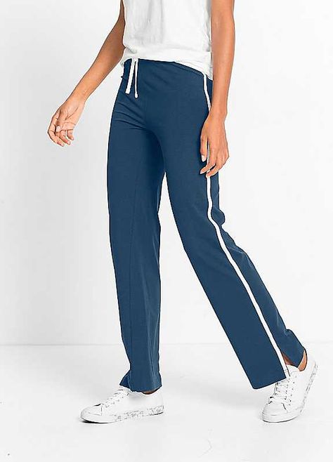 Tracksuit bottoms with side piping.Brand: bonprix95% Cotton, 5% ElastanePlease Note: European sizing tends to run smaller than UK. We suggest sizing up for the perfect fit! Pyjama Bottoms, Beauty Sale, Tracksuit Bottoms, Dark Black, Trousers Women, Piping, Dark Blue, Active Wear, Pajamas