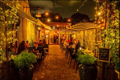 Wine Bar Food, Things To Do In December, Wine Garden, Sunset Cocktail, Coffee Lounge, Things To Do In Houston, Community Table, Courtyard Entry, Houston Restaurants