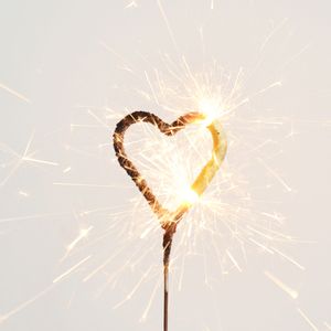 LIGHT UP THE NIGHT! Heart Sparklers, Sparkler Candles, Golden Birthday, Curated Gift Boxes, Golden Heart, Stylish Party, Love Days, Curated Gifts, Twinkle Lights