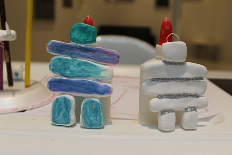 clay inuksuk Polar Activities, Summer School Art, Native Americans Unit, Craft Museum, Native Crafts, 6th Grade Art, Inuit Art, Culture Club, Nativity Crafts